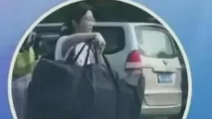 冒充“扁擔女孩”劉燕開賬號！網(wǎng)警依法查處